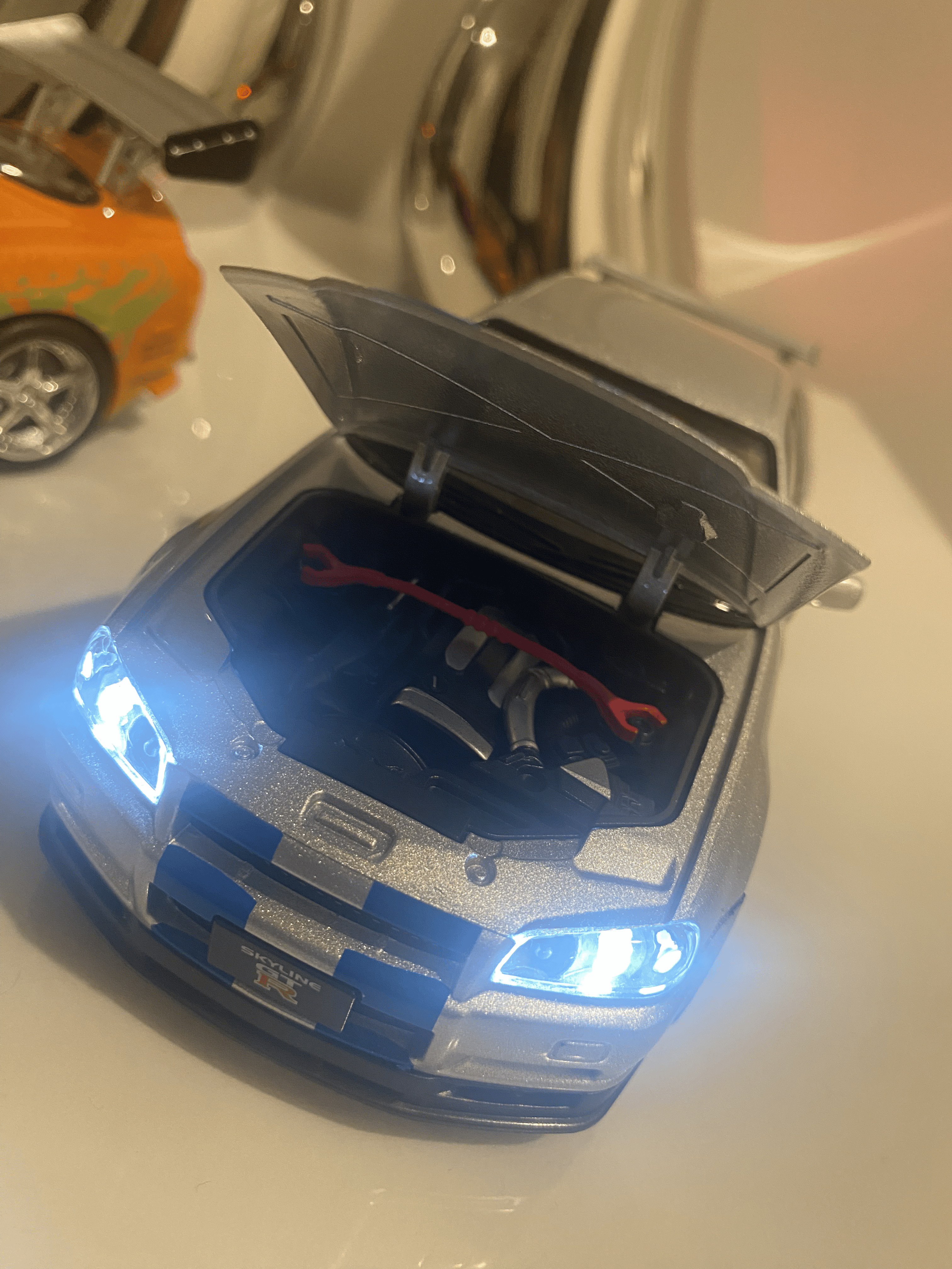 Fast and Furious R-34 Nissan Skyline GTR 1:24 Model Car