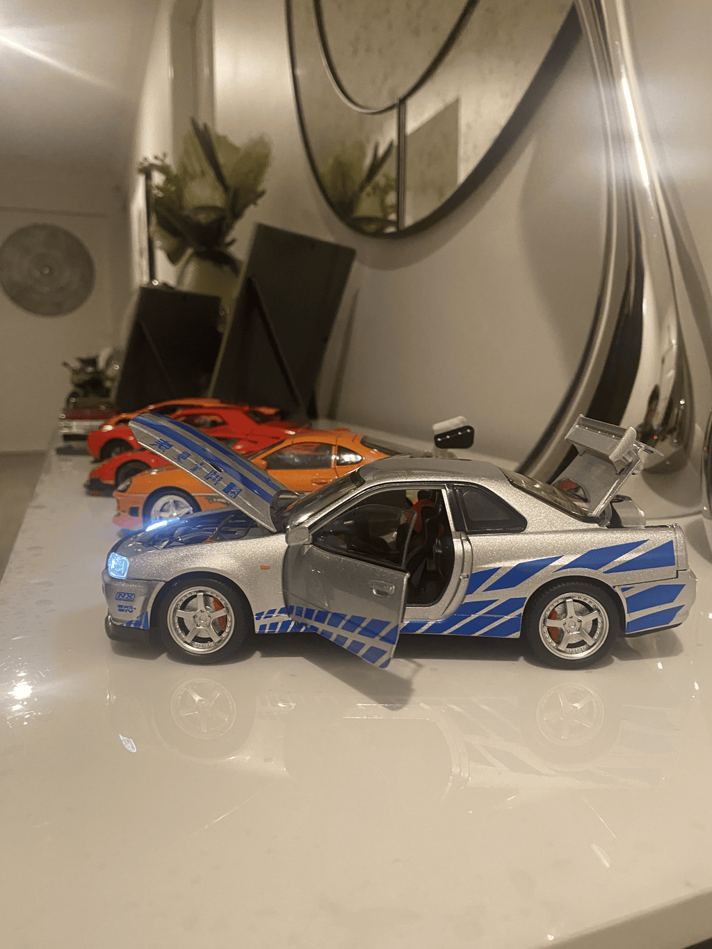 Fast and Furious R-34 Nissan Skyline GTR 1:24 Model Car
